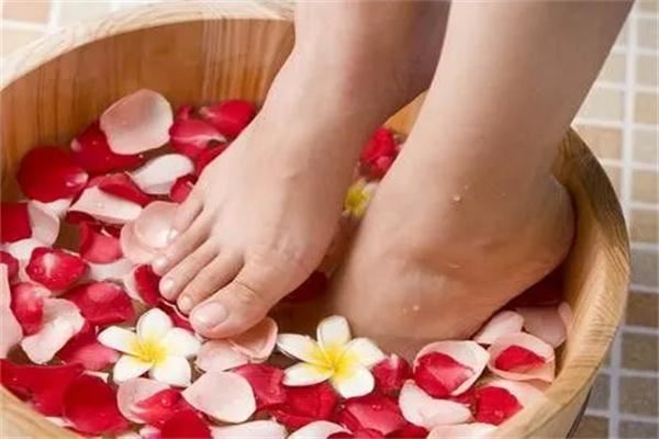 汉唐金足 汉唐金足