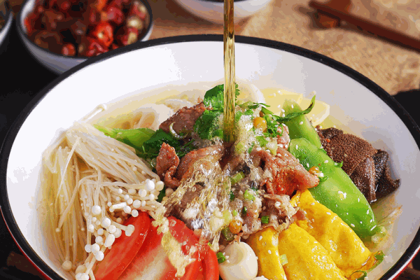 牛八秒油泼冒菜 牛八秒油泼冒菜