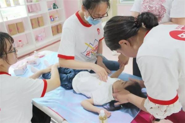 妙妈小儿推拿加盟