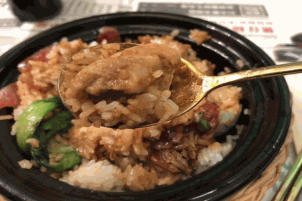 毛记稻花香煲仔饭 毛记稻花香煲仔饭