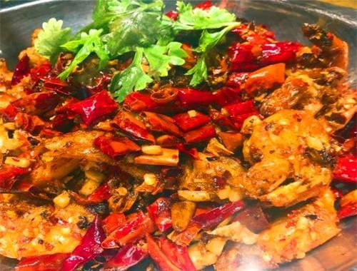 一锅红颜香辣虾