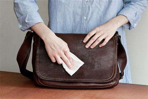 娄底市名瑞皮具销售有限公司