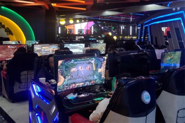 格雷电竞城加盟