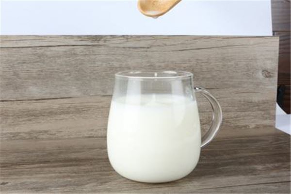 偶的饭饭羊奶米粉 偶的饭饭羊奶米粉