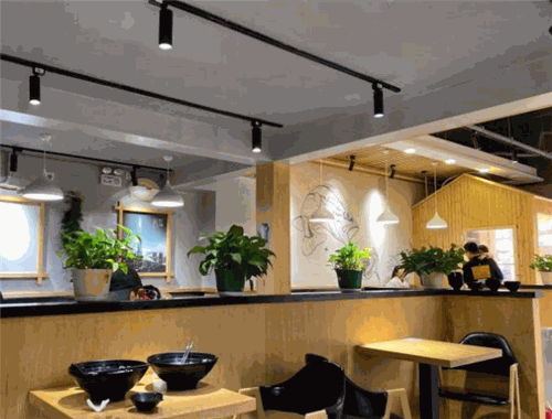 隐烫麻辣烫 隐烫麻辣烫