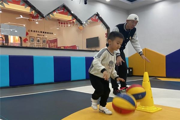 道格篮球 道格篮球