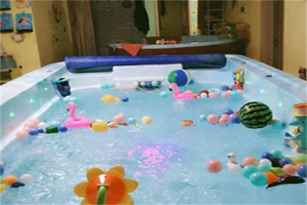 宝贝爱婴儿游泳馆加盟 宝贝爱婴儿游泳馆加盟