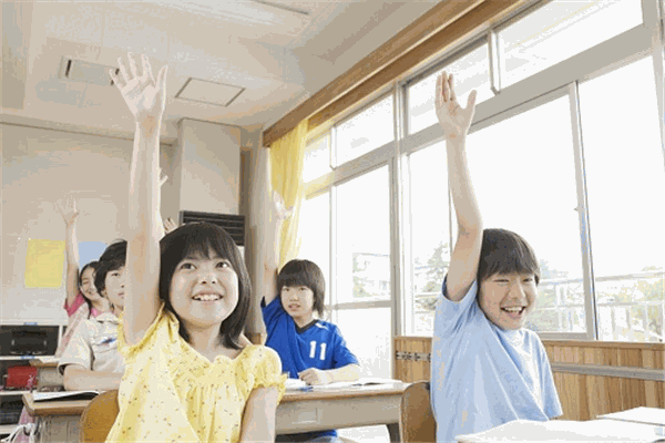 朗程金笔作文加盟