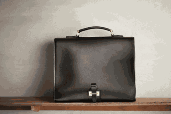 威斯特梵高皮具