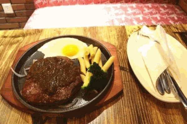 爱菲力牛排 爱菲力牛排