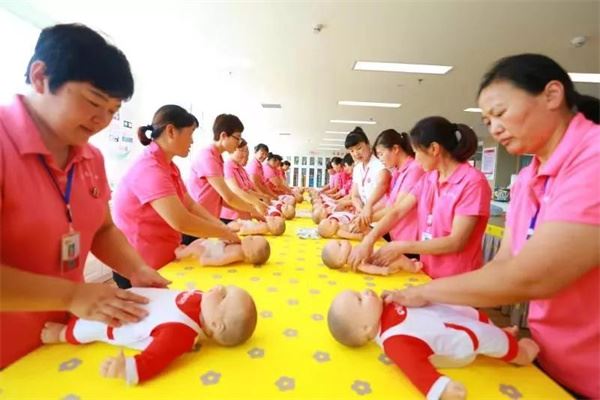 阳光大姐 阳光大姐