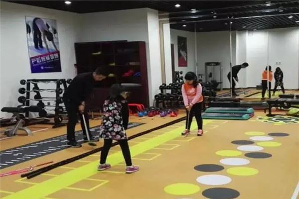 Captain Bee青少儿体适能 Captain Bee青少儿体适能