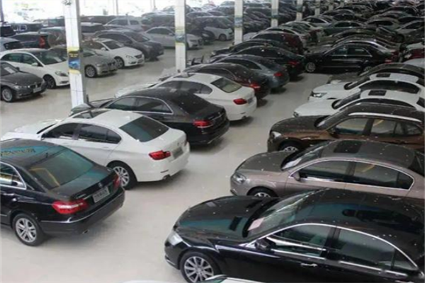 米东二手车交易市场 米东二手车交易市场