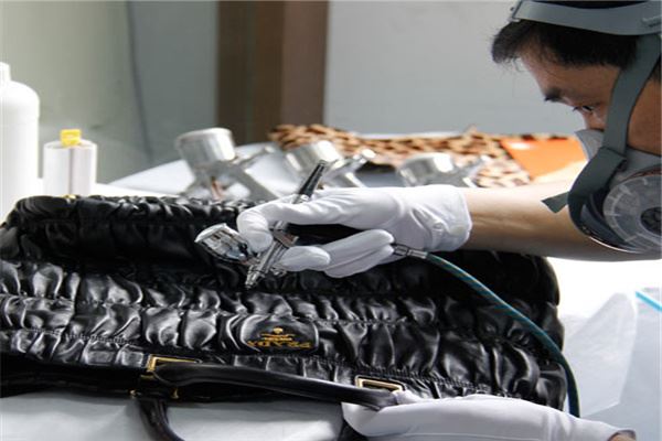 武汉包匠皮具护理有限公司 武汉包匠皮具护理有限公司