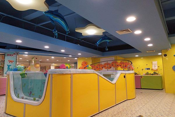 金川上院游泳馆 金川上院游泳馆