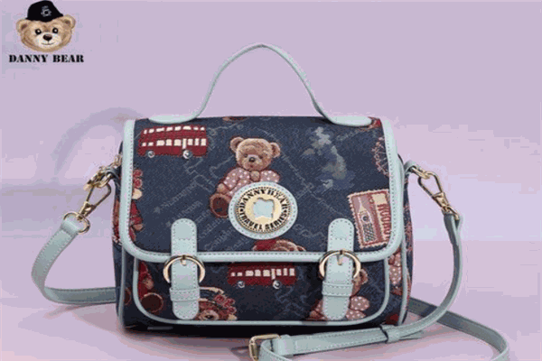 丹尼熊箱包 丹尼熊箱包
