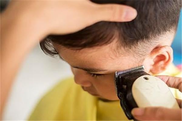 魔发咔咔儿童美发 魔发咔咔儿童美发