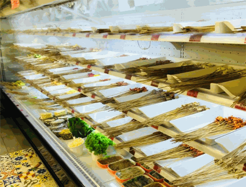 打堆堆串串香 打堆堆串串香