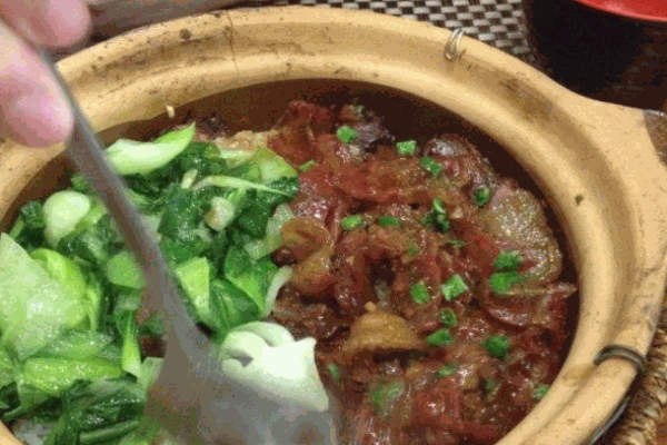 煲德公煲仔饭 煲德公煲仔饭