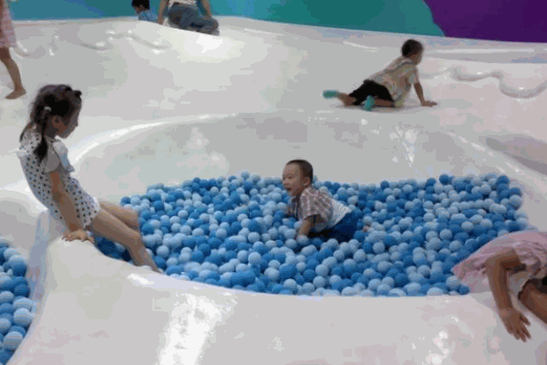 米蒂跳儿童主题乐园