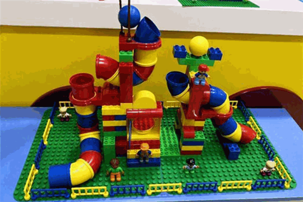 澳贝优乐高教育