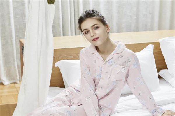 罗漫蒂克内衣 罗漫蒂克内衣