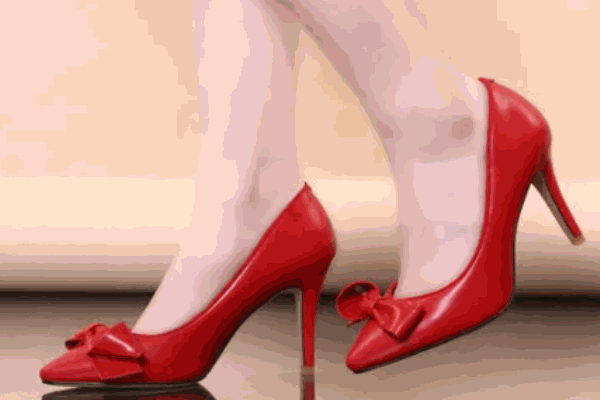 卡菲妮迪女鞋 卡菲妮迪女鞋