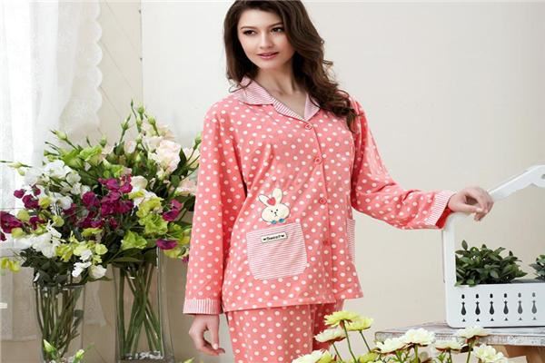 伊港家居服 伊港家居服