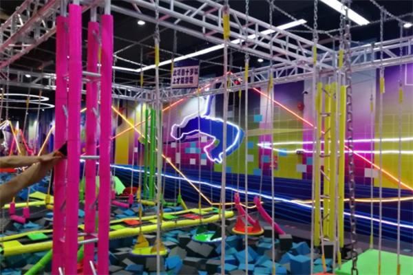 酷跳蹦床主题公园加盟