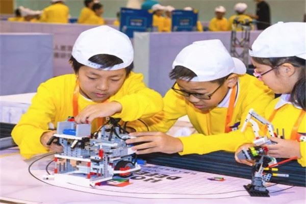 roboone青少年机器人 roboone青少年机器人