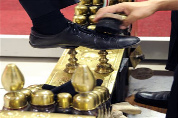 鞋博士擦鞋连锁店