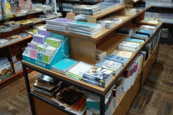 知遇书店 知遇书店