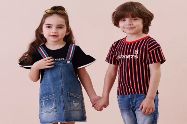 米卡汀童装 米卡汀童装