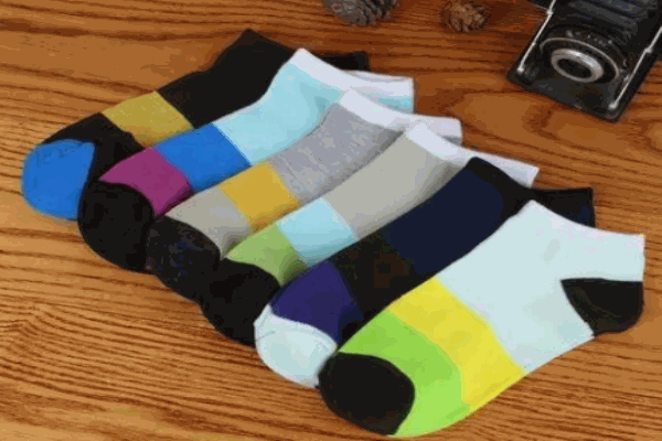 欧米瑞袜业 欧米瑞袜业