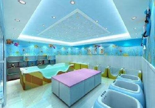 游乐慧婴儿游泳馆