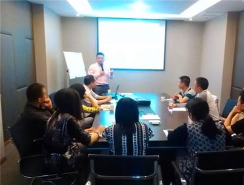 智易德金口才培训 智易德金口才培训